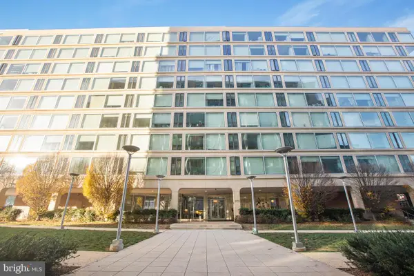 1101 3rd St Sw #104, WASHINGTON, DC 20024