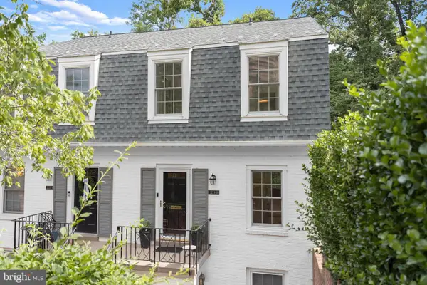 3229 Sutton Pl Nw #b, WASHINGTON, DC 20016
