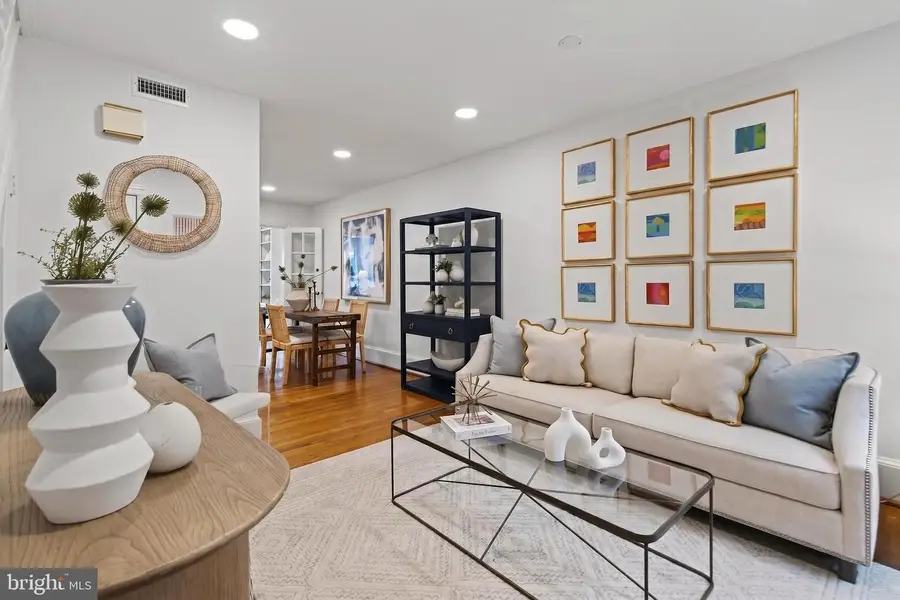 756 9th St Se, Washington, DC 20003 - #3