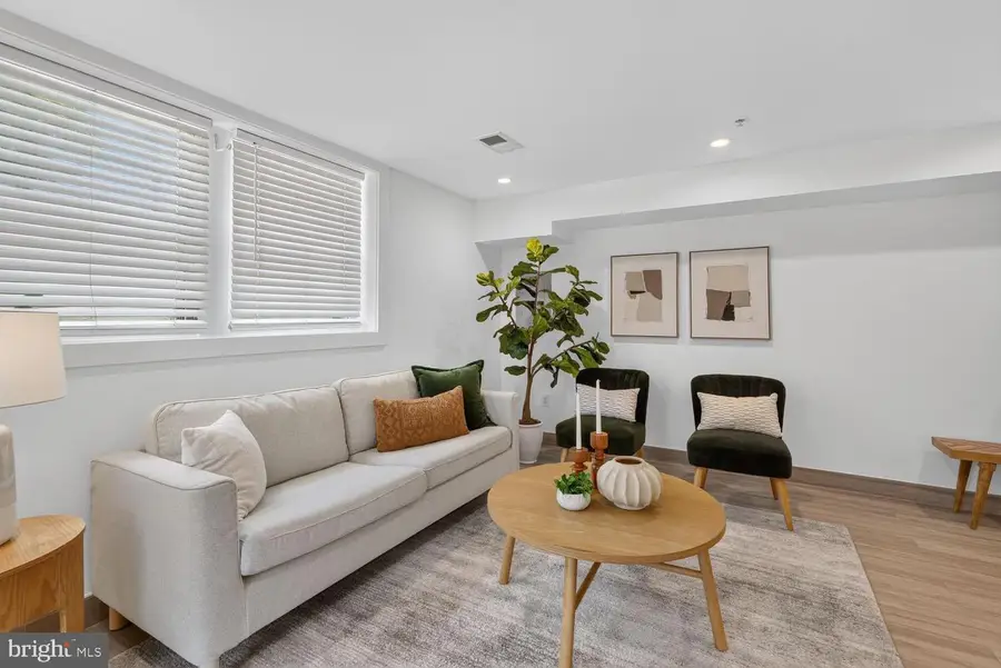 200 Hamilton St Nw #6, Washington, DC 20011 - #3