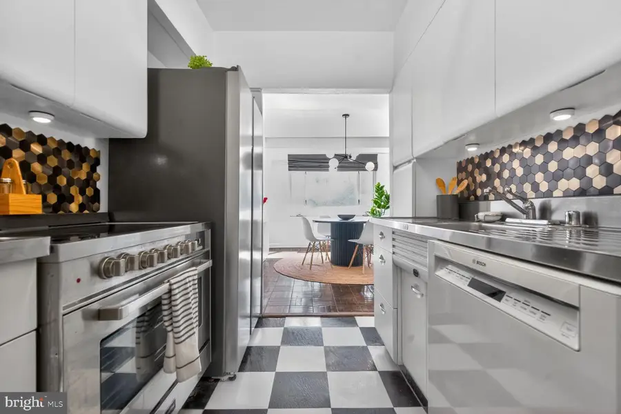4301 Massachusetts Ave Nw #2006, Washington, DC 20016 - #3