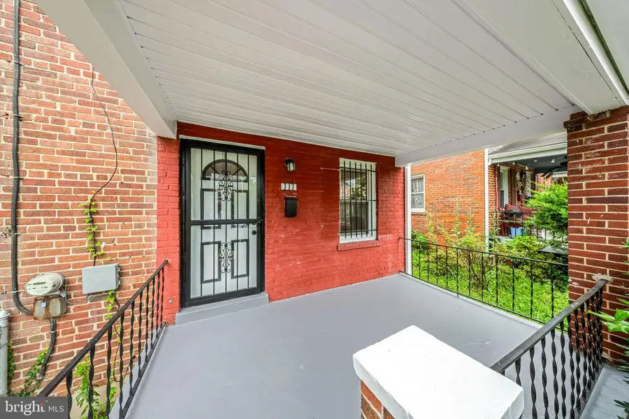 717 Emerson St Ne, Washington, DC 20017 - #3