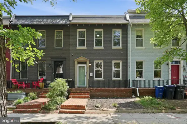 215 15th St Ne, WASHINGTON, DC 20002