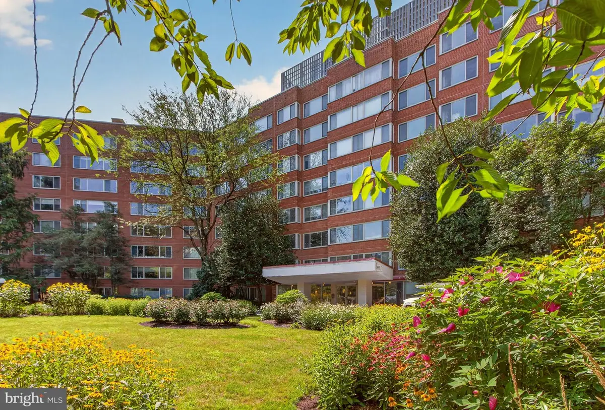 4000 Tunlaw Rd Nw #705, Washington, DC 20007 - #1
