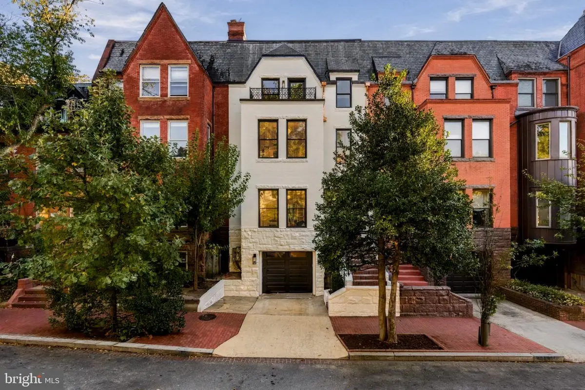 2034 O St Nw, Washington, DC 20036 - #1