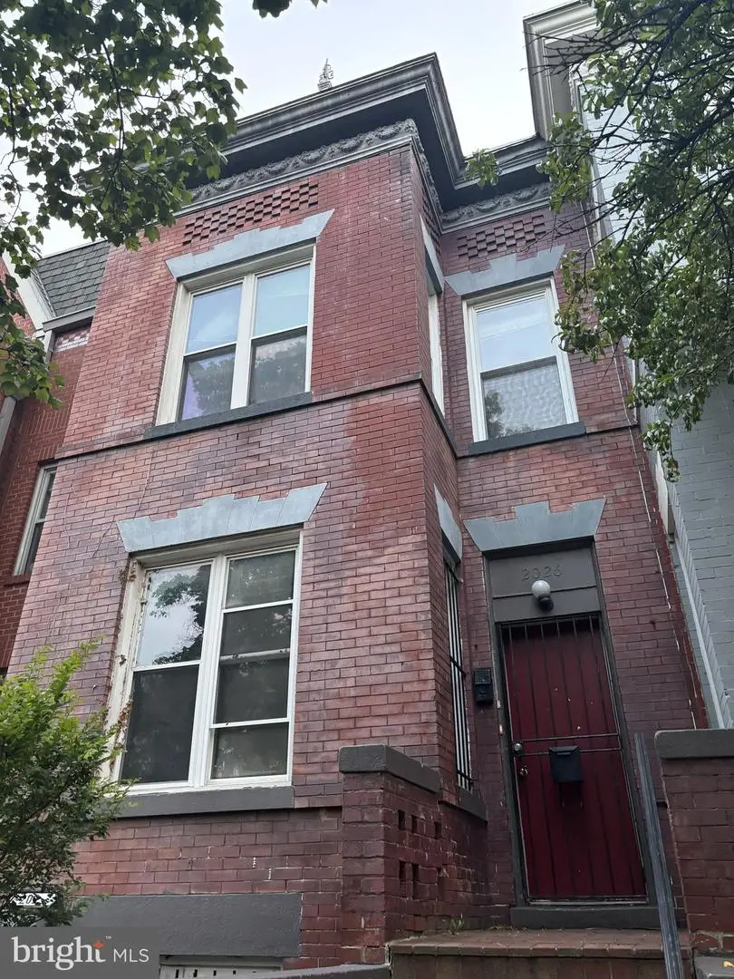 2026 Flagler Pl Nw, Washington, DC 20001 - #1