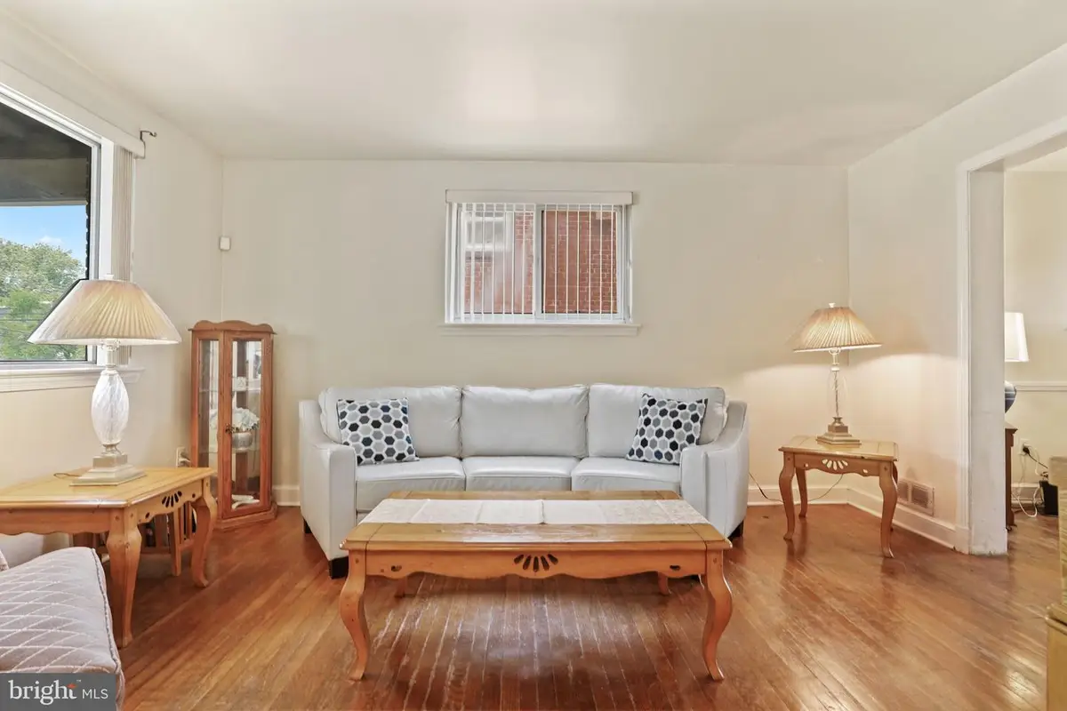 100 55th St Se, Washington, DC 20019 - #1