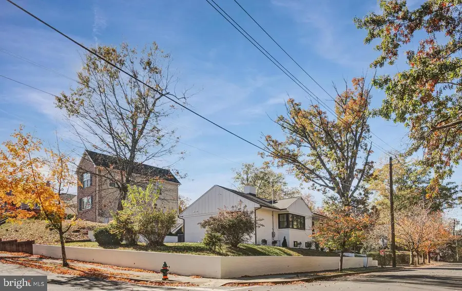 3127 Park Dr Se, Washington, DC 20020 - #2