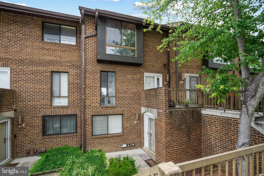42 Hawthorne Ct Ne #42, Washington, DC 20017 - #2