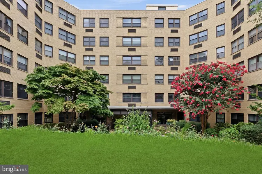 1801 Clydesdale Pl Nw #408, Washington, DC 20009 - #2