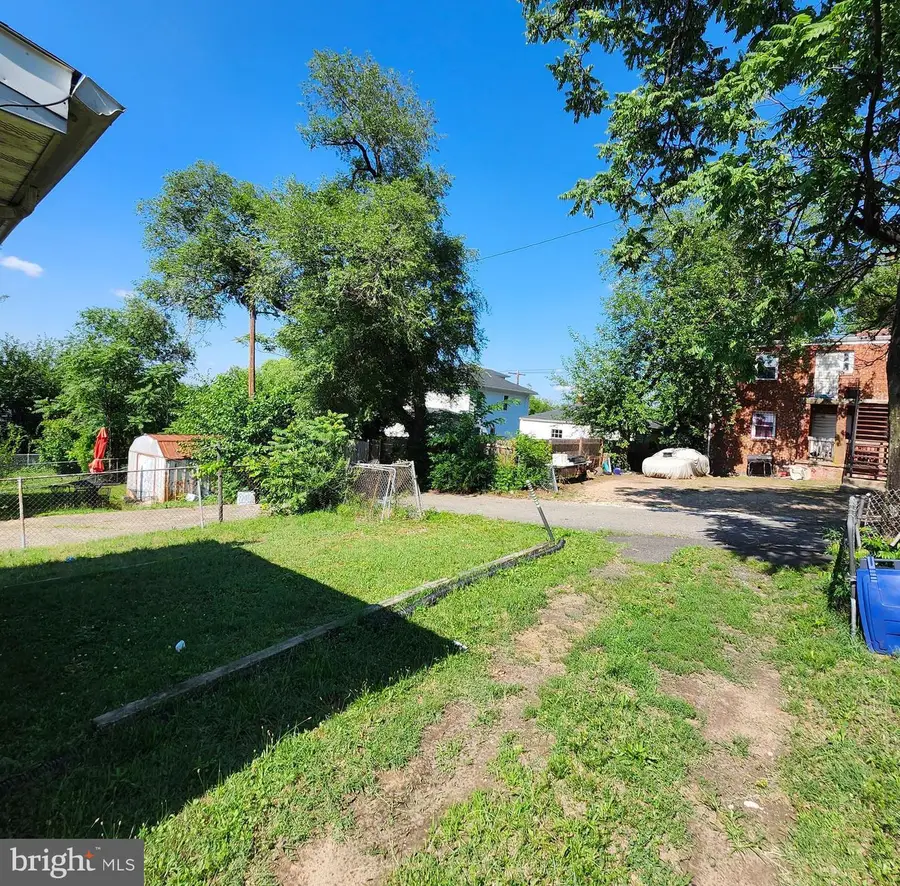 913 Ne 47th Pl Ne, Washington, DC 20019 - #3