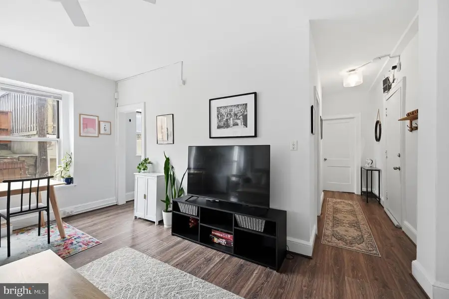 1820 Clydesdale Pl Nw #112, Washington, DC 20009 - #3