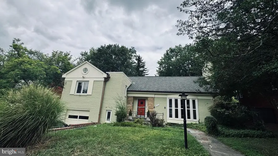 5737 26th St Nw, Washington, DC 20015 - #3
