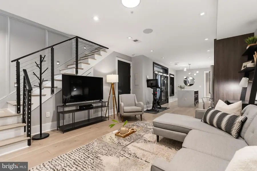 1429 W St Nw #1, Washington, DC 20009 - #3