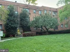 4715 1st St Sw #302, Washington, DC 20032 - #1