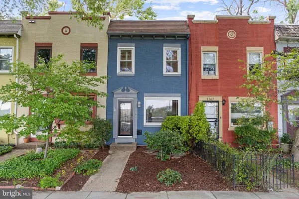 1360 L St Se, WASHINGTON, DC 20003