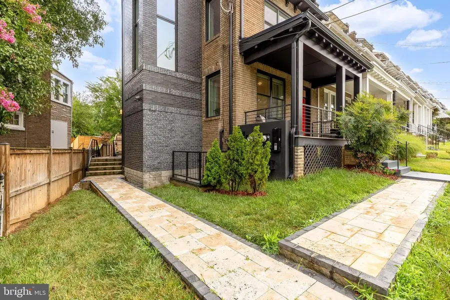502 Edgewood St Ne #2, Washington, DC 20017 - #2
