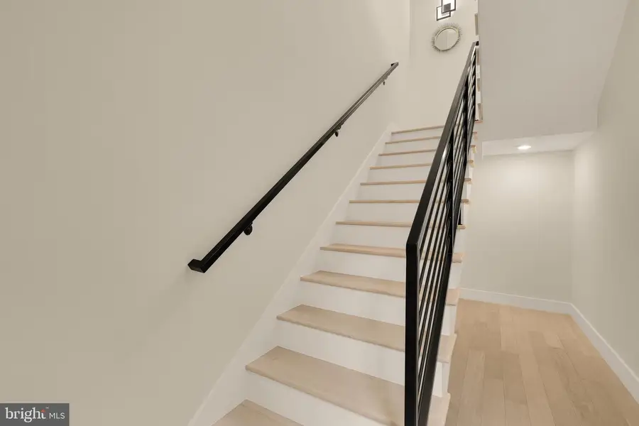 502 Edgewood St Ne #2, Washington, DC 20017 - #3