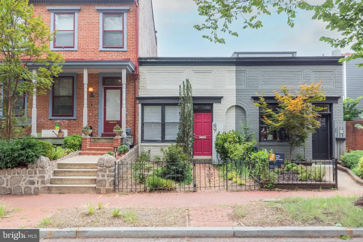 607 Constitution Ave Ne, Washington, DC 20002 - #1