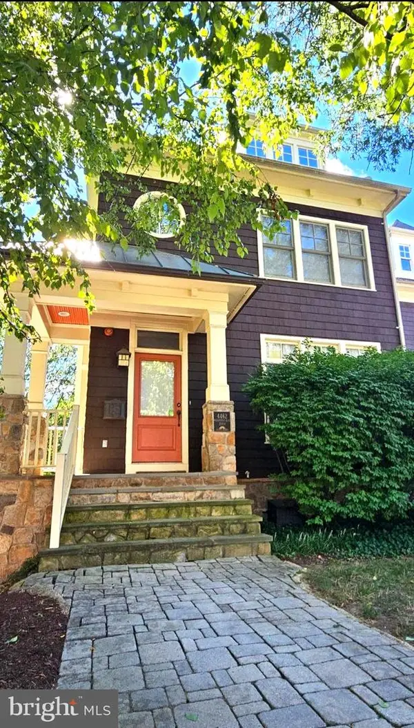 4462 Macarthur Blvd Nw, WASHINGTON, DC 20007