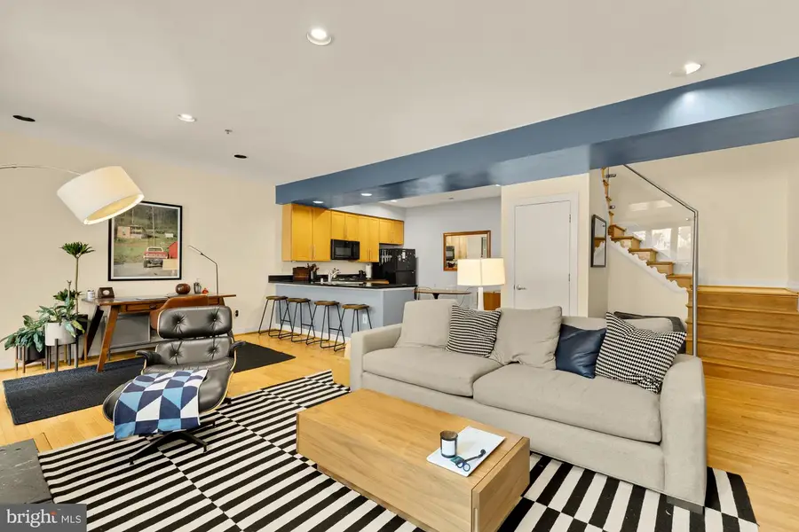 2363 Champlain St Nw #3, Washington, DC 20009 - #3