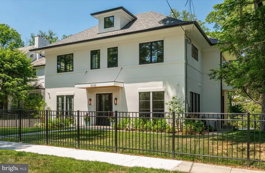 2733 Chesapeake St Nw, Washington, DC 20008 - #2