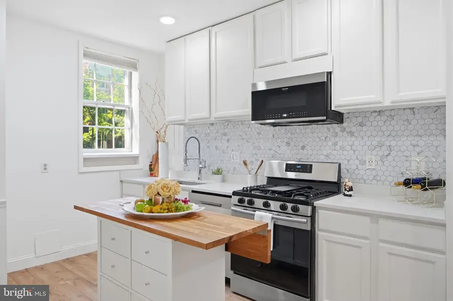 650 E St Se, Washington, DC 20003 - #3