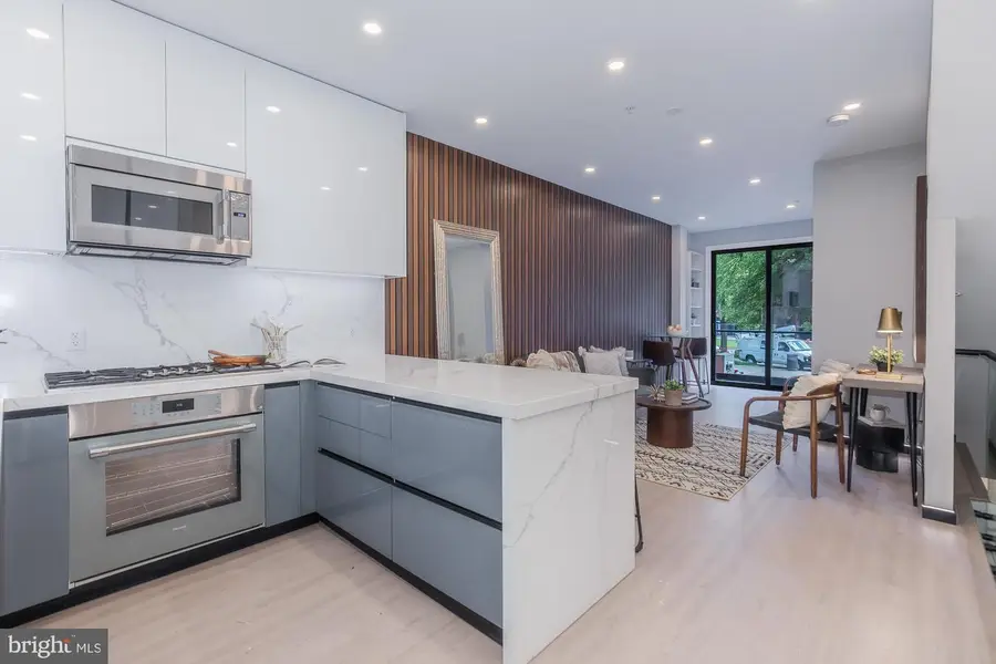 1332 G St Se #1, Washington, DC 20003 - #2