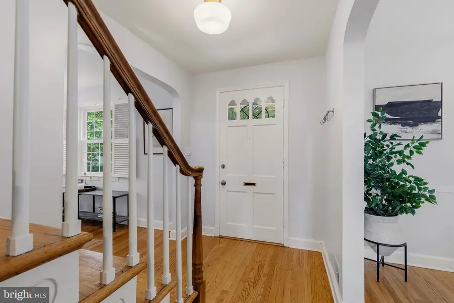 8232 Eastern Ave Nw, Washington, DC 20012 - #2