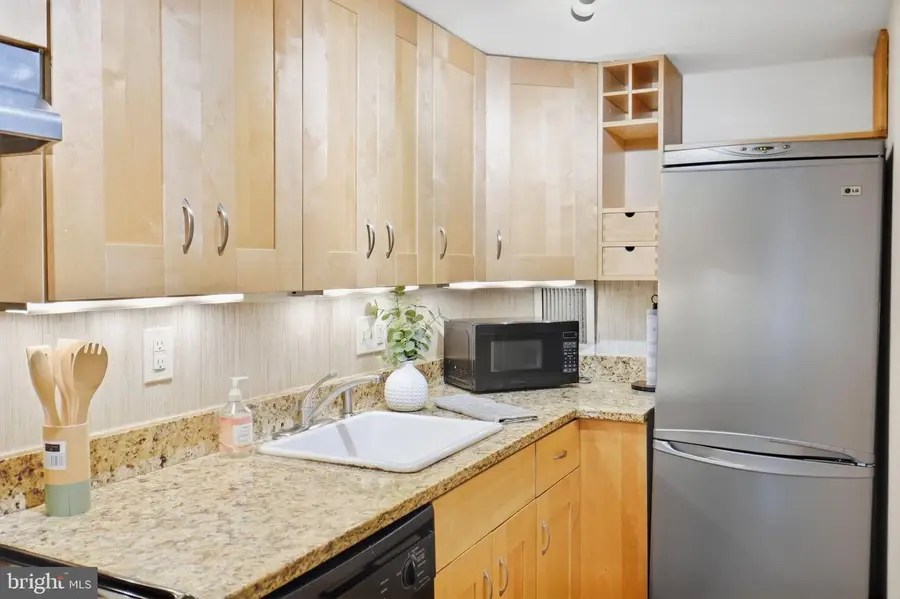 1825 T St Nw #301, Washington, DC 20009 - #3