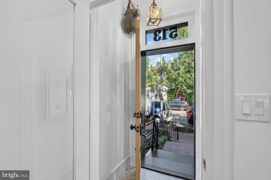 513 F St Ne, Washington, DC 20002 - #2