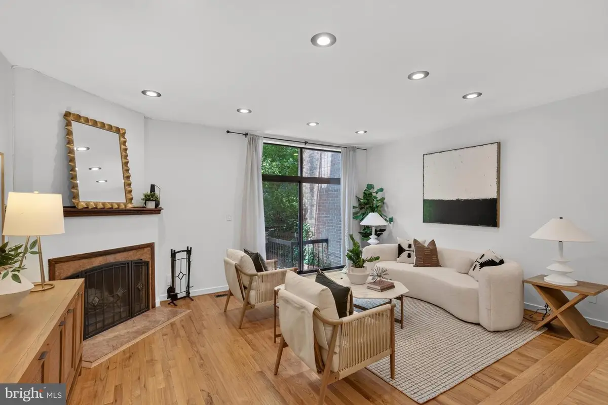3503 17th St Nw #3, Washington, DC 20010 - #1