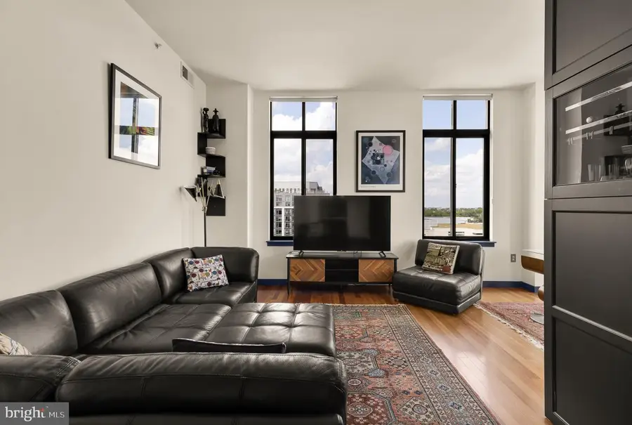 1000 New Jersey Ave Se #ph16, Washington, DC 20003 - #3