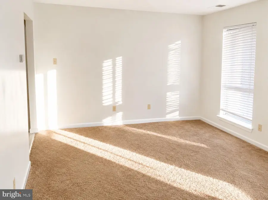 1631 Gainesville St Se #301, Washington, DC 20020 - #2