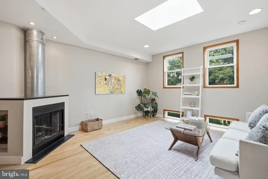 1421 T St Nw #11, Washington, DC 20009 - #3