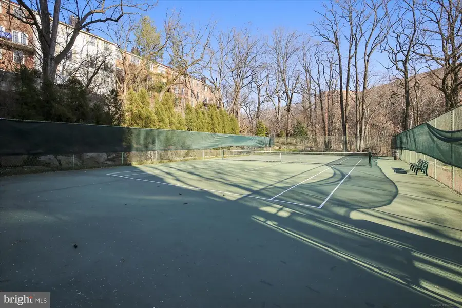 4201 Cathedral Ave Nw #911e, Washington, DC 20016 - #3