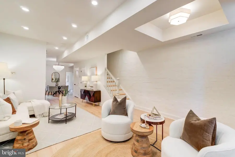 607 L St Ne, Washington, DC 20002 - #2