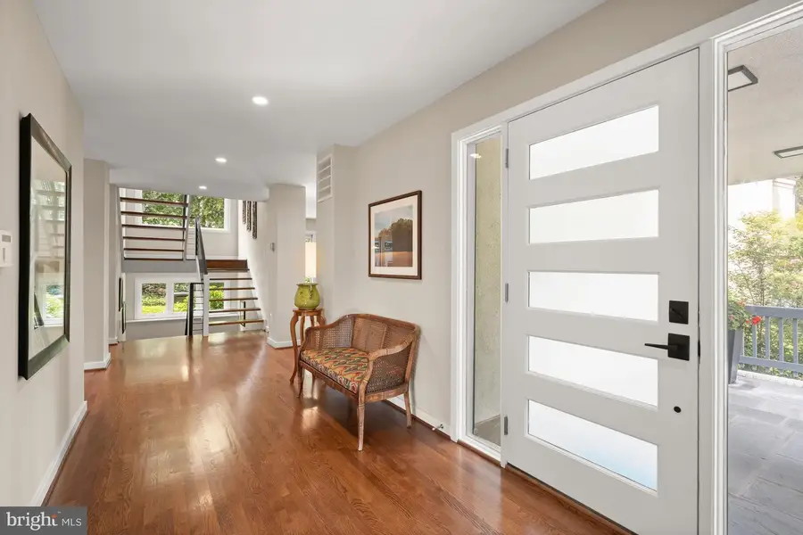 2809 Battery Pl Nw, Washington, DC 20016 - #3