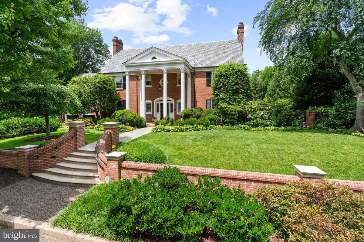 5211 Partridge Ln Nw, Washington, DC 20016 - #1