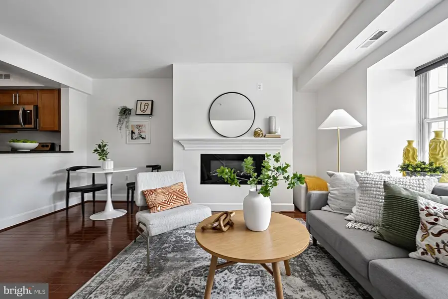 3601 38th St Nw #303, Washington, DC 20016 - #2