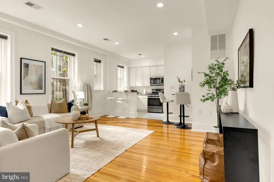 1423 R St Nw #102, Washington, DC 20009 - #3