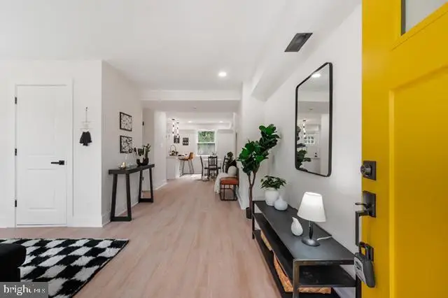 4623 Hillside Rd Se, Washington, DC 20019 - #2