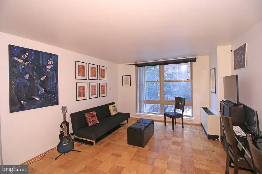 1260 21st St Nw #207, Washington, DC 20036 - #2
