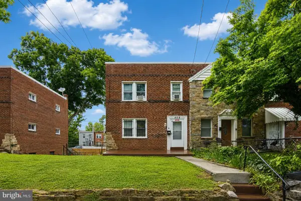 408 Oakwood St Se, WASHINGTON, DC 20032