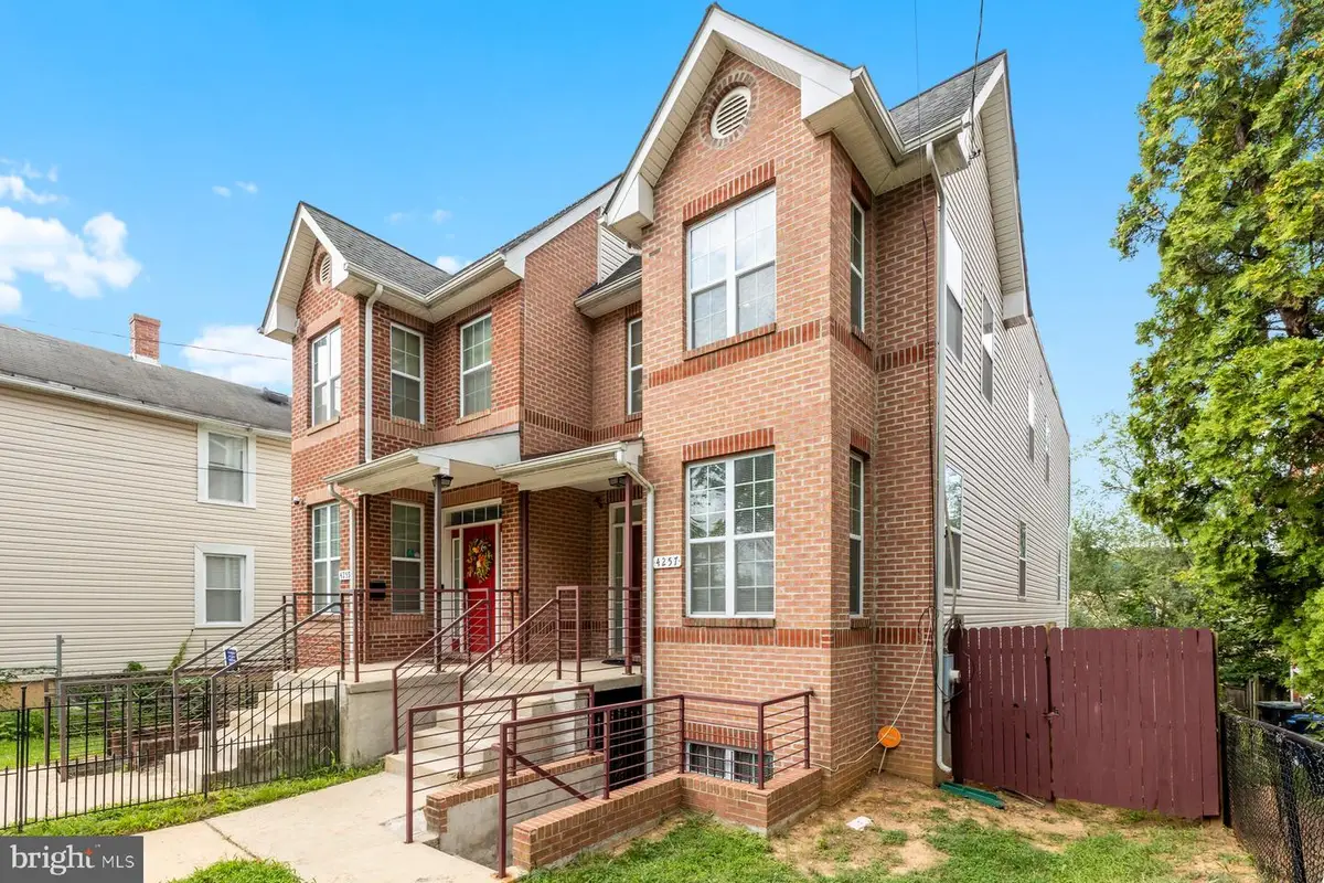 4257 Brooks St Ne, Washington, DC 20019 - #1
