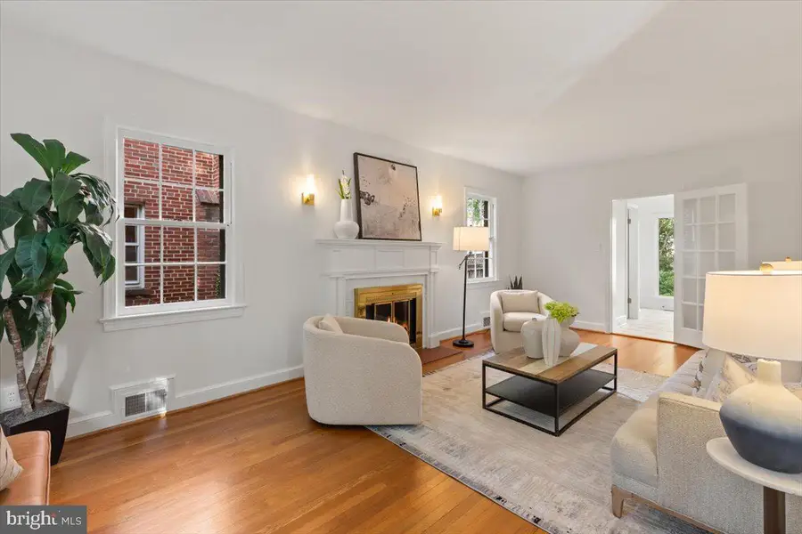 4519 Yuma St Nw, Washington, DC 20016 - #2