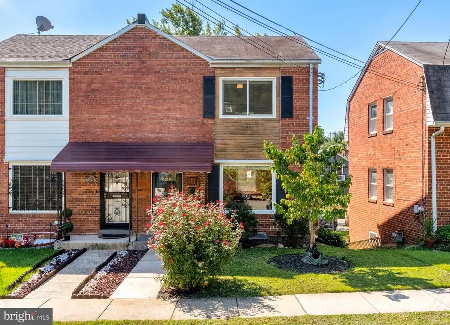 231 Nicholson St Ne, Washington, DC 20011 - #2