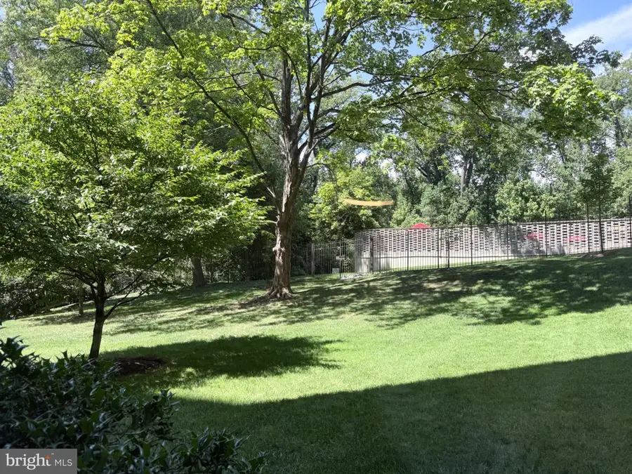 4101 Cathedral Ave Nw #107, Washington, DC 20016 - #3