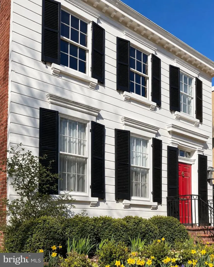 3013 Dumbarton St Nw, Washington, DC 20007 - #1