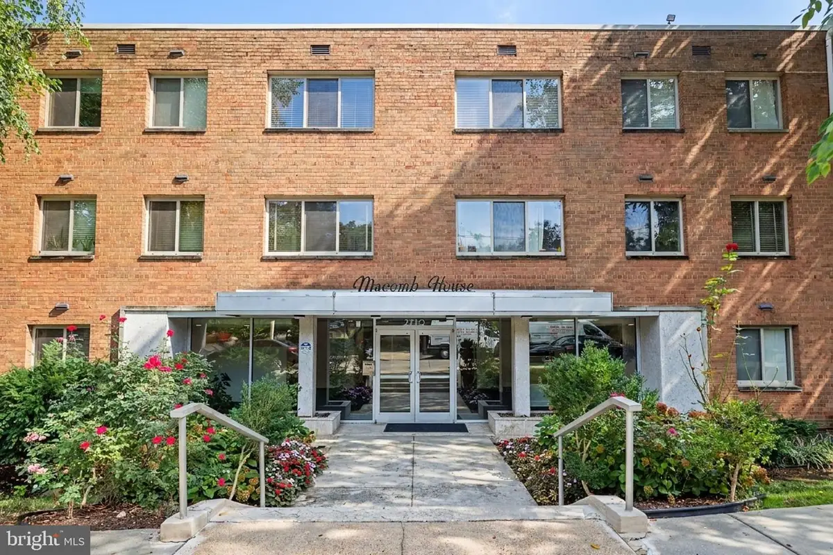 2710 Macomb St Nw #310, Washington, DC 20008 - #1